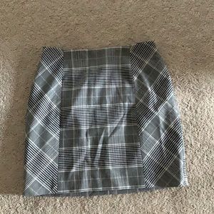 Plaid Black & White Pencil Skirt